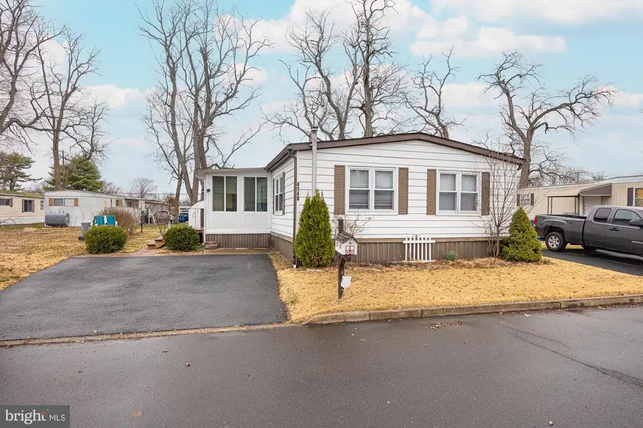 4140 Davis Dr, Morrisville, PA 19067 - #3