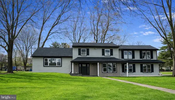 356 Magnolia Rd, WARMINSTER, PA 18974