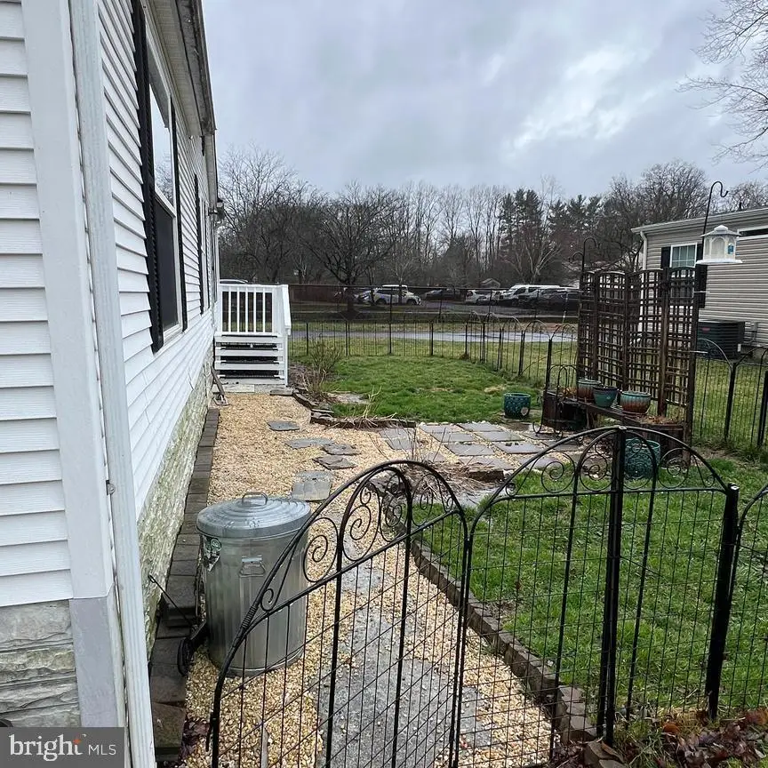 45 Maple Dr, Doylestown, PA 18901 - #2