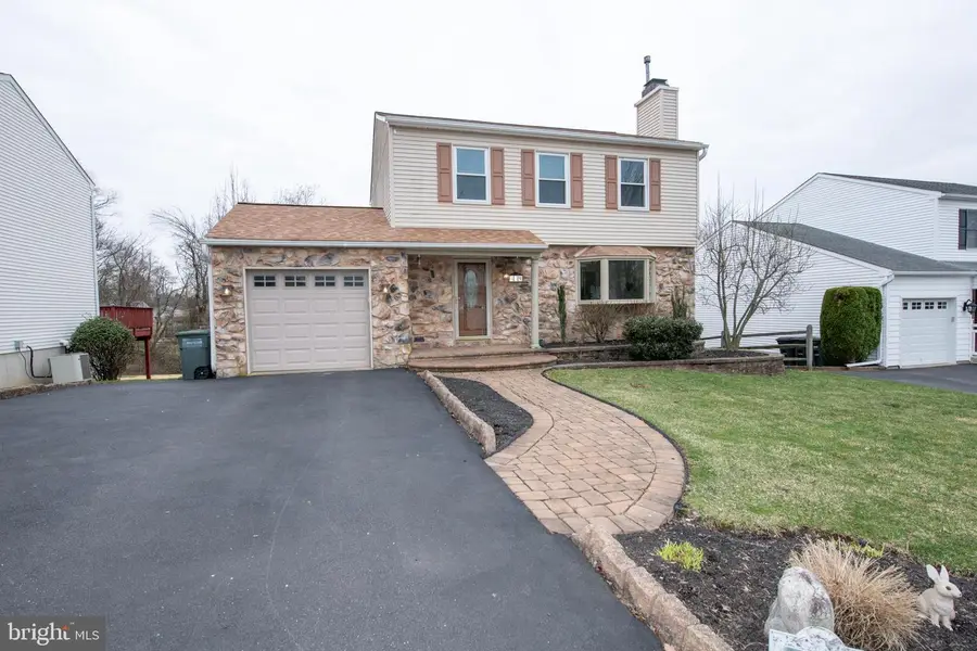 449 Cedar Ave, Feasterville Trevose, PA 19053 - #3