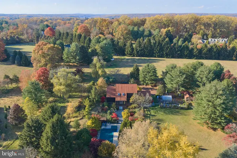 3054 Comfort Rd, New Hope, PA 18938 - #2