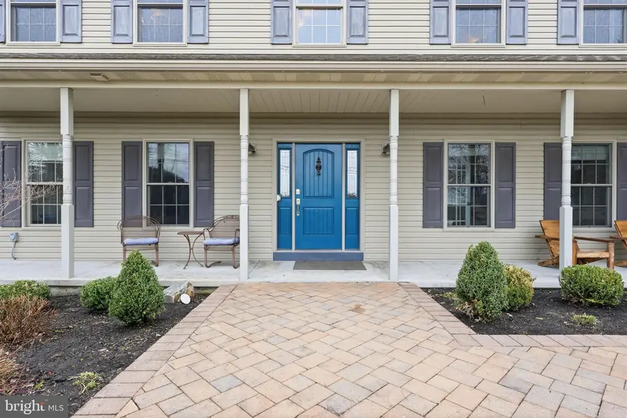 3852 Dark Hollow Rd, Furlong, PA 18925 - #3