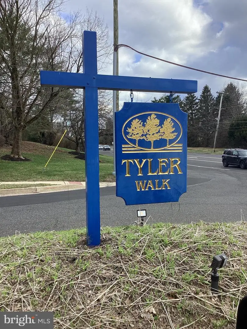 127 Parkview Way, Newtown, PA 18940 - #1