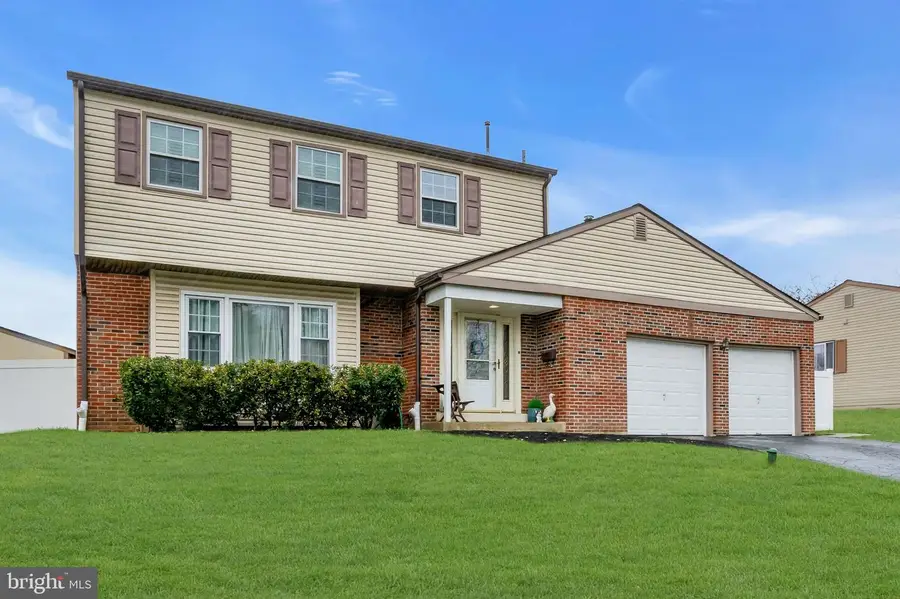 608 Arlington Rd, Fairless Hills, PA 19030 - #2