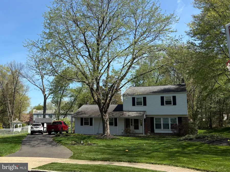 109 Richard Dr, Chalfont, PA 18914 - #2