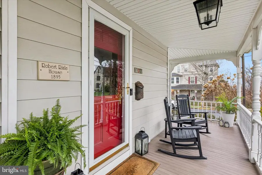 109 S West St, Doylestown, PA 18901 - #2