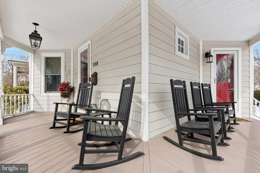 109 S West St, Doylestown, PA 18901 - #3