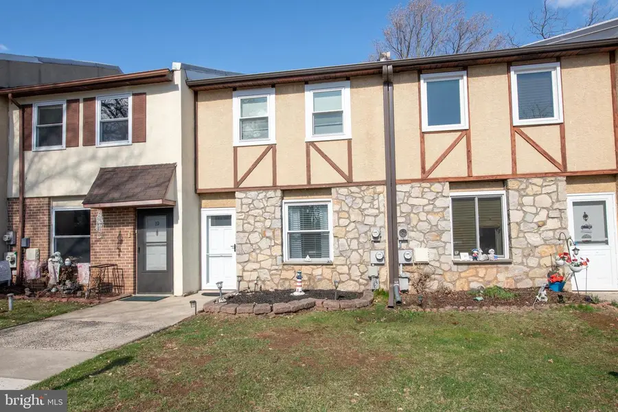 1000 Jacksonville Rd #18, Warminster, PA 18974 - #3