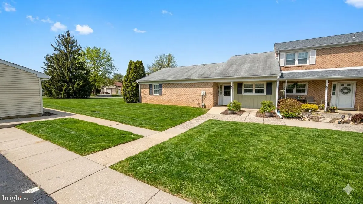 49 Fair Isle Cir, Chalfont, PA 18914 - #1