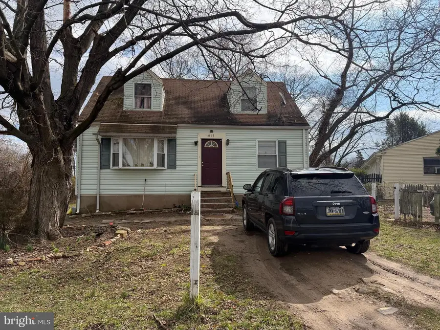 1019 Winder Dr, Bristol, PA 19007 - #2