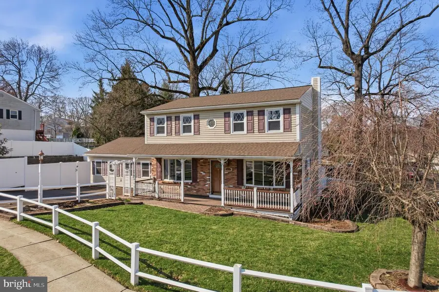 4820 Dara Faith Dr, Feasterville Trevose, PA 19053 - #2