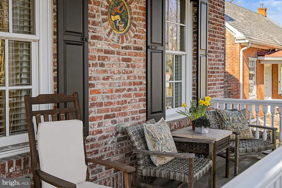 85 E Oakland Ave, Doylestown, PA 18901 - #3