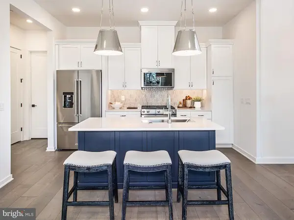 24 Oakwood Lane Oakwood Ln, SELLERSVILLE, PA 18960