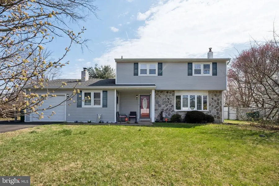 1751 Bristol Oxford Valley Rd, Levittown, PA 19057 - #2
