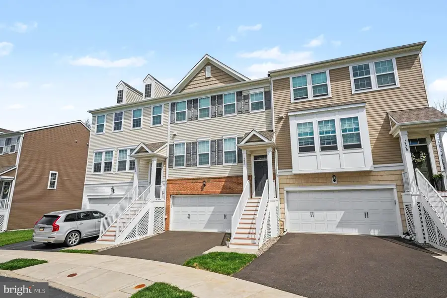 1728 Beacon Ln, Warrington, PA 18976 - #2