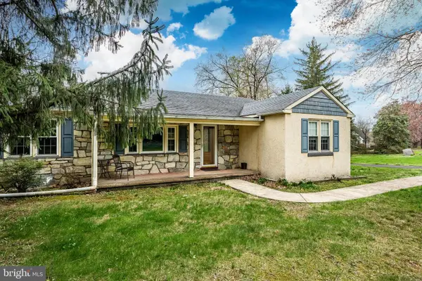 1908 Durham Rd, NEW HOPE, PA 18938