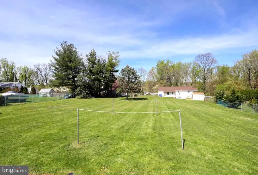 4668 Grandview Ave, Bensalem, PA 19020 - #2