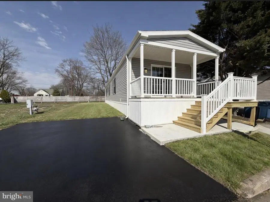 6206 Foster Dr, Morrisville, PA 19067 - #2