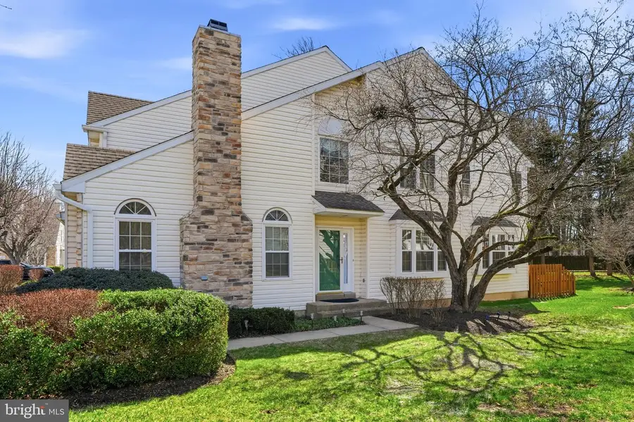 529 Aspen Woods Dr, Yardley, PA 19067 - #3