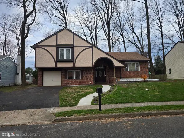 743 Bridgeview Rd, FEASTERVILLE TREVOSE, PA 19053