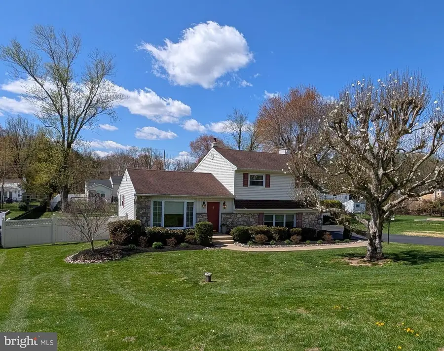 194 Fairhill, Churchville, PA 18966 - #2