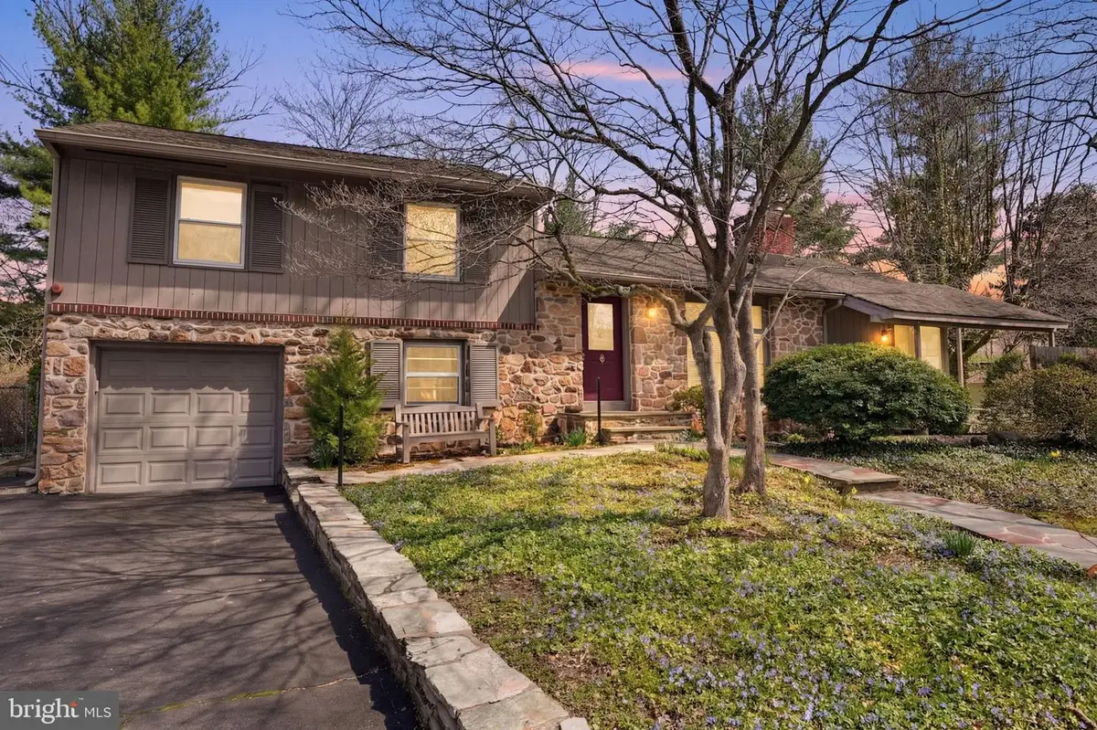 143 Pinehill Rd, Feasterville Trevose, PA 19053 - #1