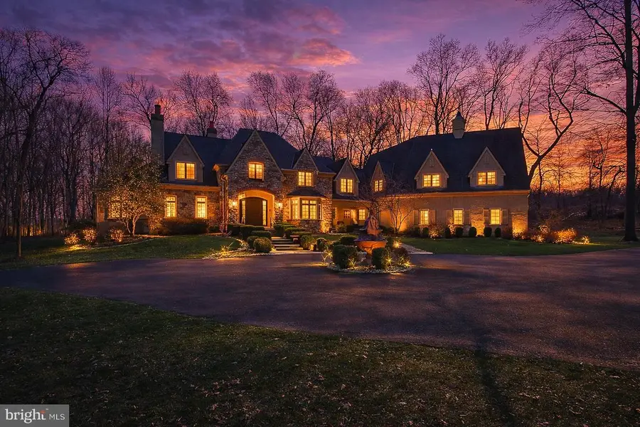 3525 Wellsford Ln, Doylestown, PA 18902 - #2