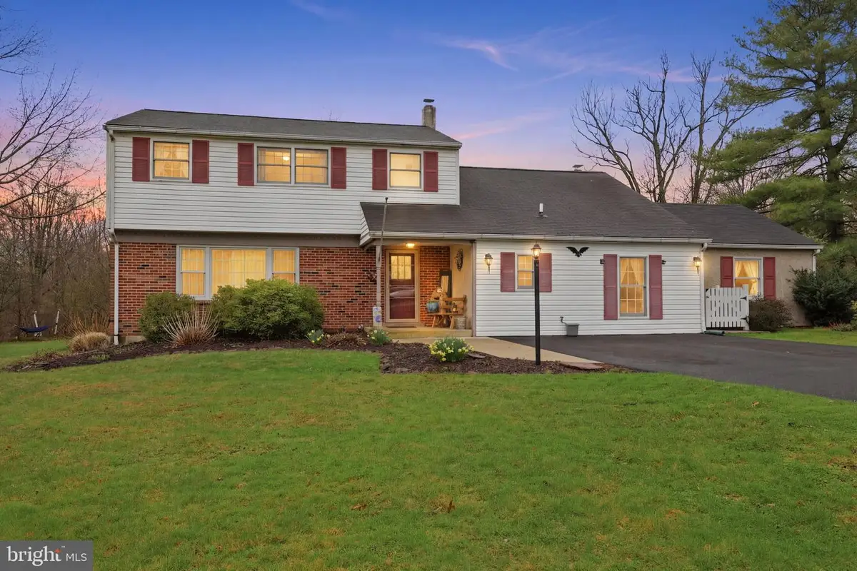 2232 Swamp Rd, Fountainville, PA 18923 - #1