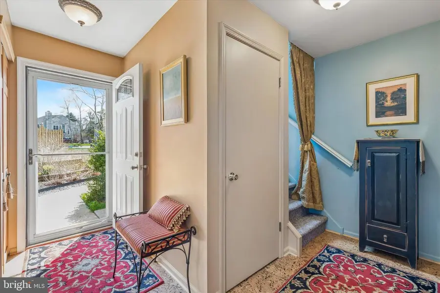 107 Carousel Cir, Doylestown, PA 18901 - #3