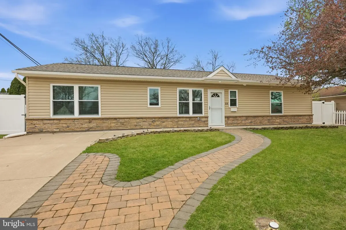 68 Tapered Oak Ln, Levittown, PA 19054 - #1