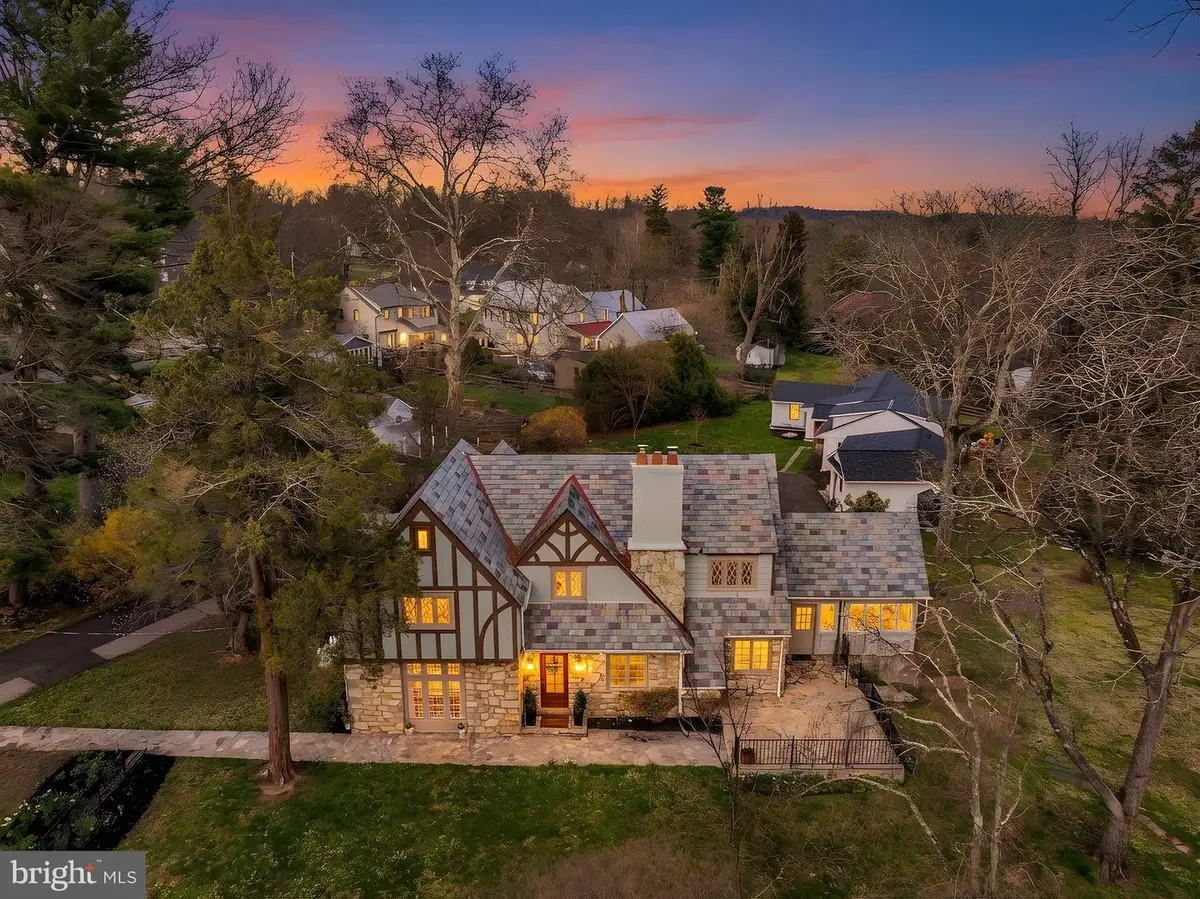 24 Golf View Rd, Doylestown, PA 18901 - #1