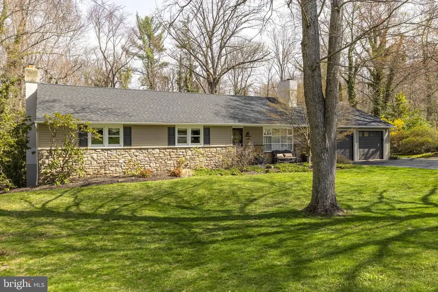 92 Oak Dr, Doylestown, PA 18901 - #2