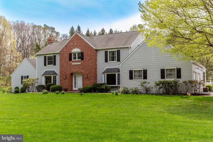 3037 Comfort Rd, New Hope, PA 18938 - #2