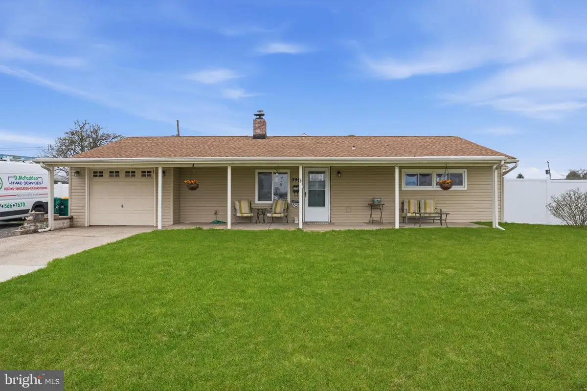396 Pinewood Dr, Levittown, PA 19054 - #1
