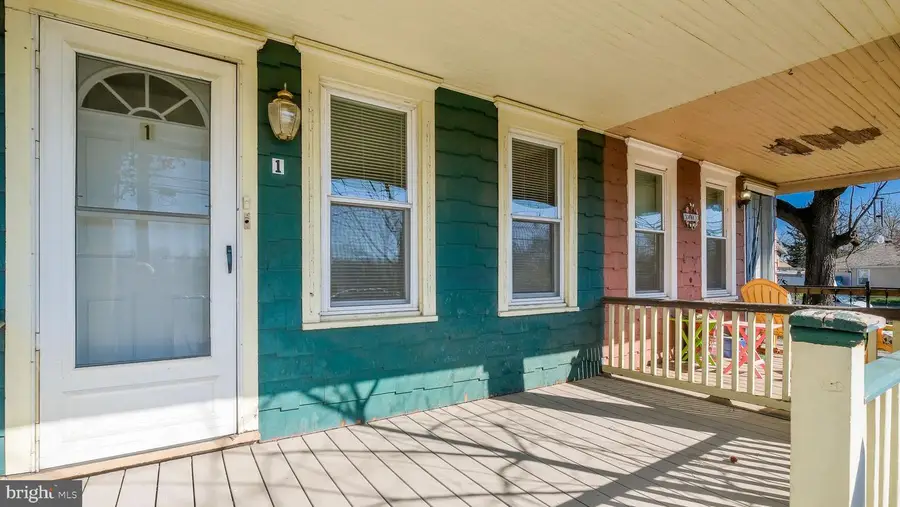 624 W Bridge St, Morrisville, PA 19067 - #3