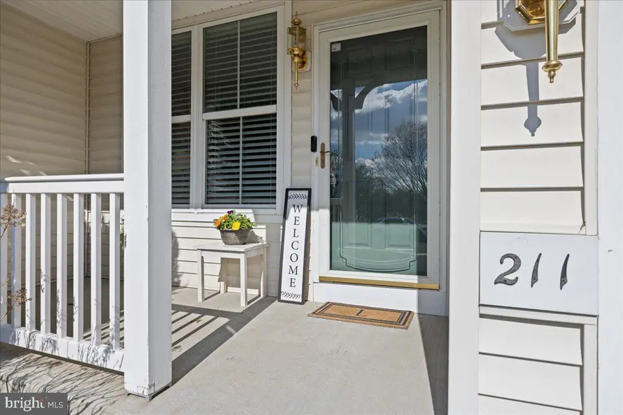 211 Barness Ln, Chalfont, PA 18914 - #2