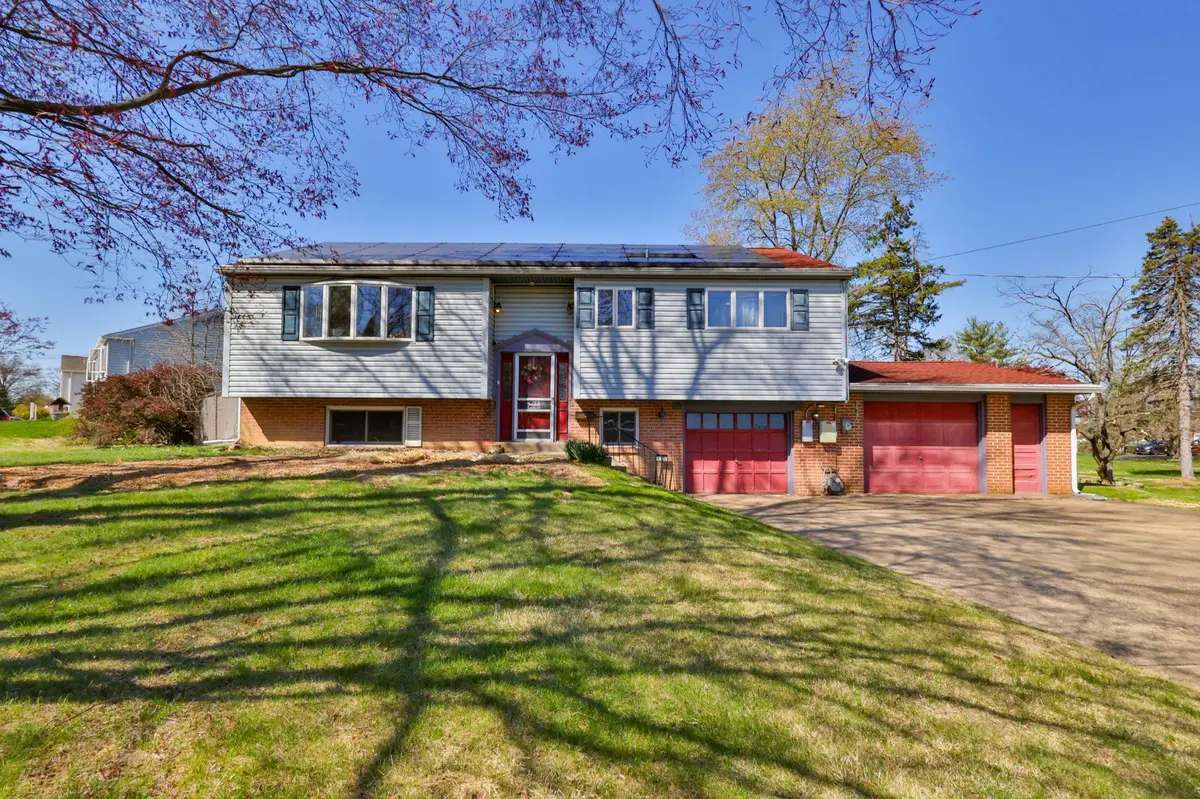 212 Lea Ln, Warminster, PA 18974 - #1