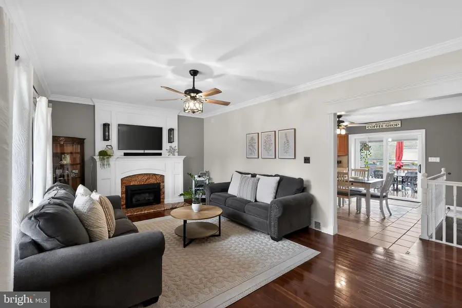 83 Hershel St, Feasterville Trevose, PA 19053 - #3