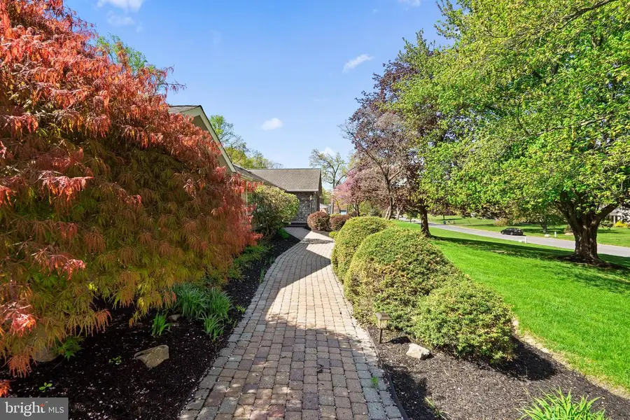 5774 S Deer Run Rd, Doylestown, PA 18902 - #3