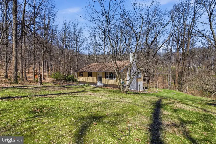 2200 Chestnut Rd, Coopersburg, PA 18036 - #3