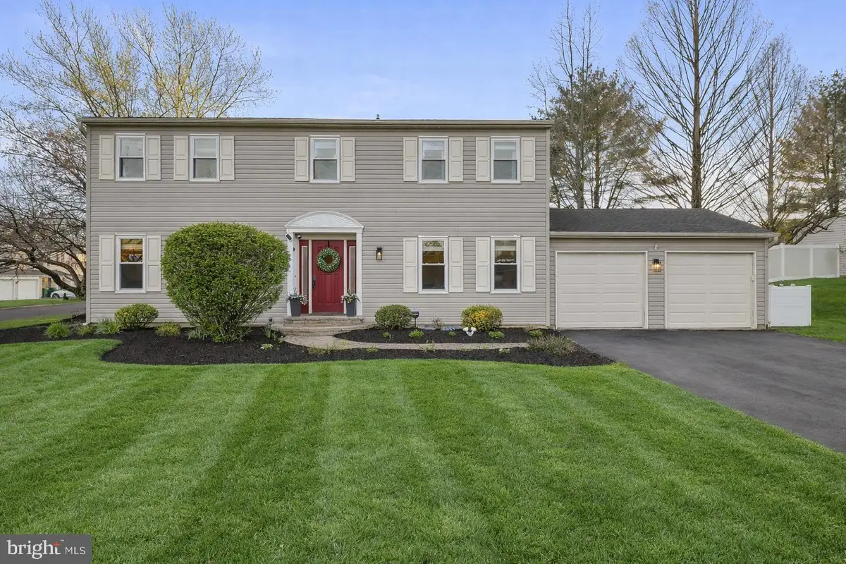 487 Old Mill Dr, Langhorne, PA 19047 - #1