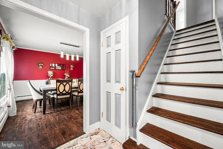 128 Terrace Rd, Levittown, PA 19056 - #3