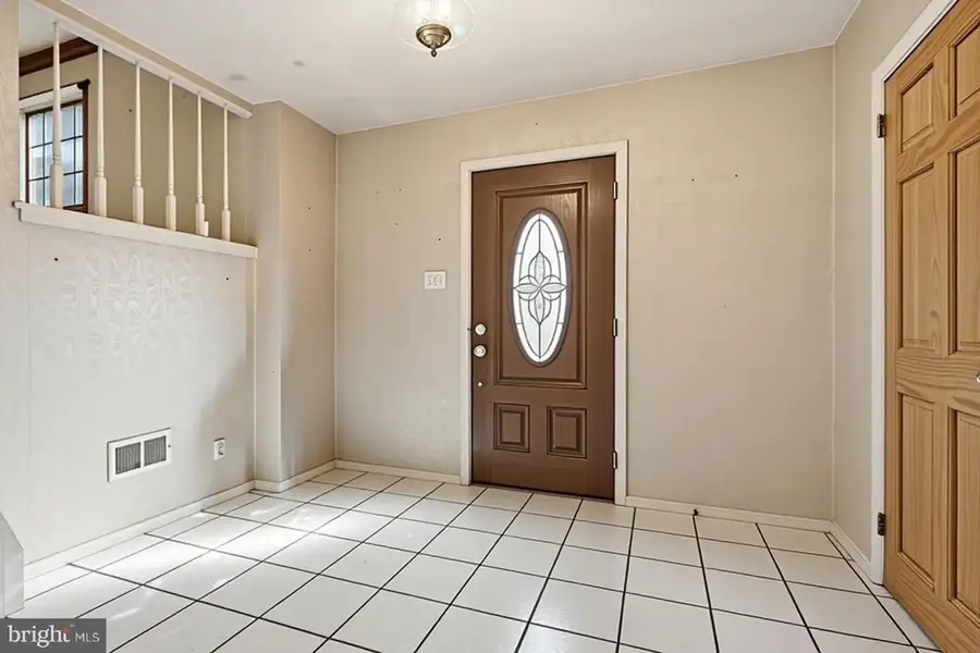 91 Buckshire Pl, Holland, PA 18966 - #3