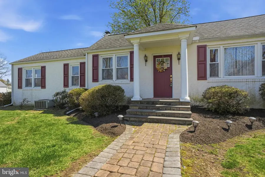 1615 Pleasant Dr, Feasterville Trevose, PA 19053 - #3