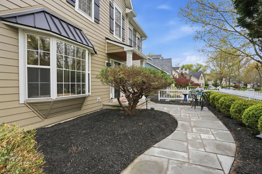 3913 Charter Club Dr, Doylestown, PA 18902 - #3