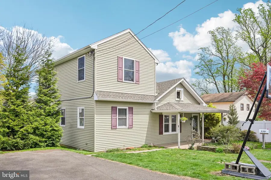 530 Avenue E, Trevose, PA 19053 - #2
