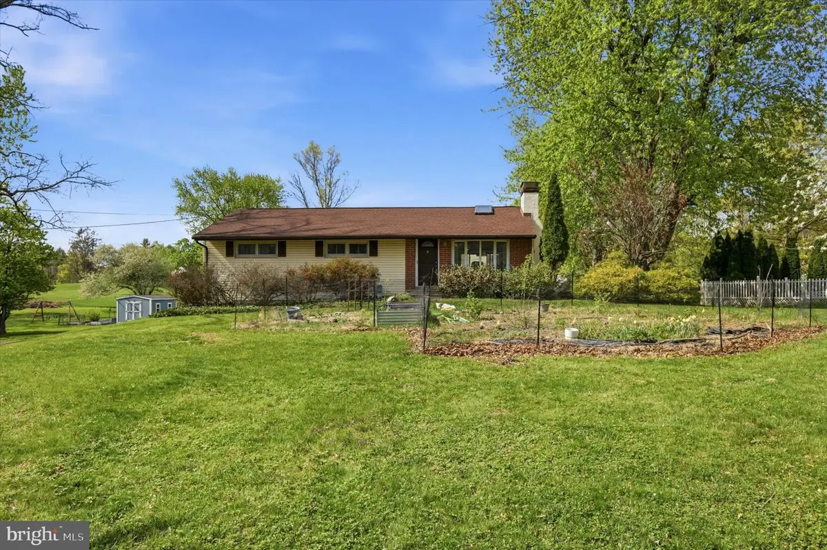 3386 Bristol Rd, Chalfont, PA 18914 - #1