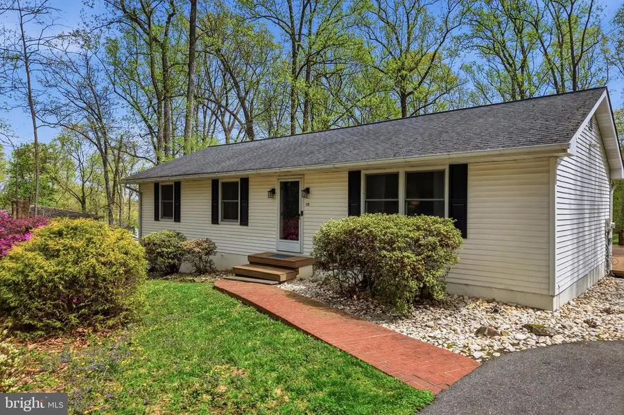 2110 Berry Ln, East Greenville, PA 18041 - #2