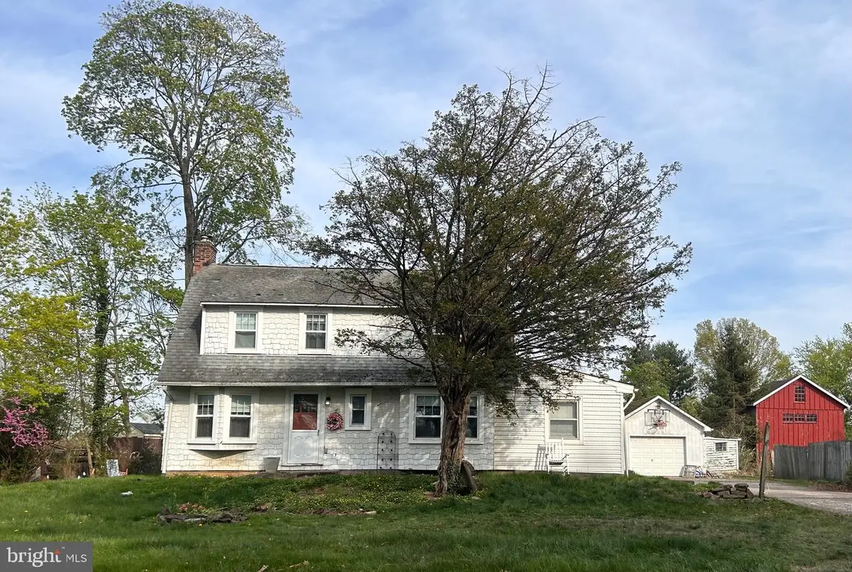 2415 2nd Street Pike, Newtown, PA 18940 - #1