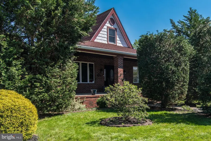 7018 N Radcliffe St, Bristol, PA 19007 - #3